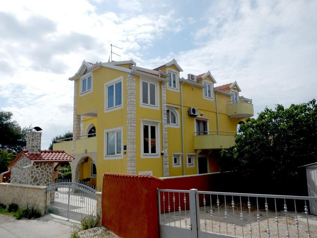 Apartments Ankica Sibenik Bagian luar foto