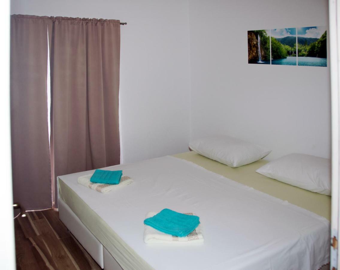 Apartments Ankica Sibenik Bagian luar foto