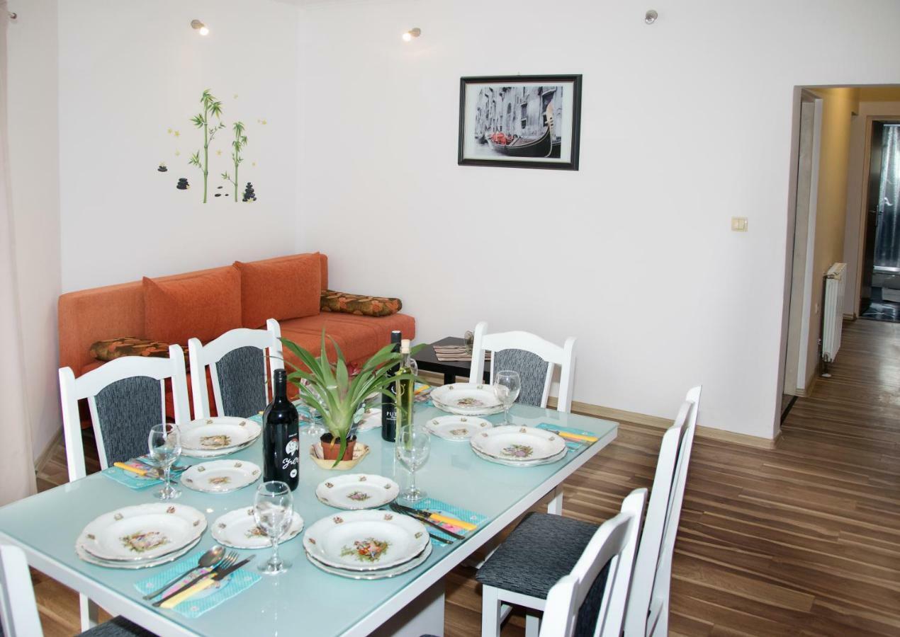Apartments Ankica Sibenik Bagian luar foto
