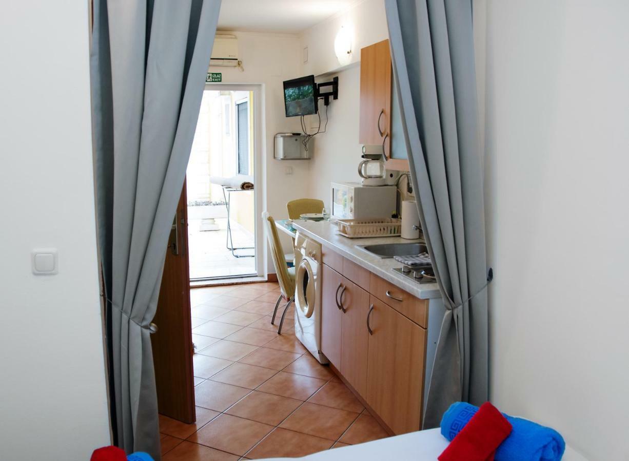 Apartments Ankica Sibenik Bagian luar foto