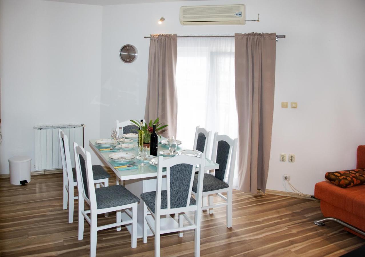 Apartments Ankica Sibenik Bagian luar foto